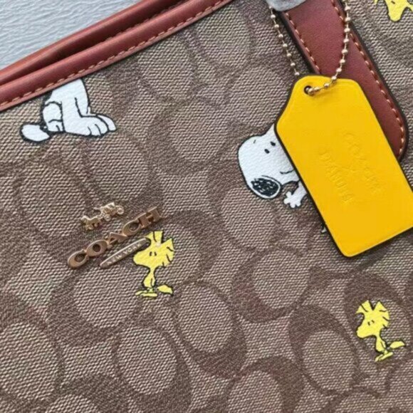Coach Brown Tote with Snoopy and Woodstock - Picture 4 of 7